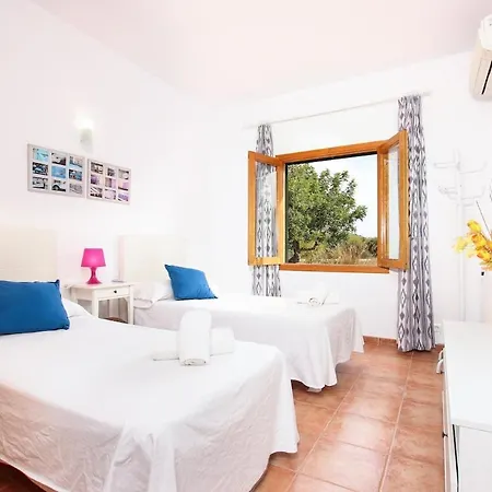 Beautiful For 8 People Close To Pollensa By Renthousing Вілла
