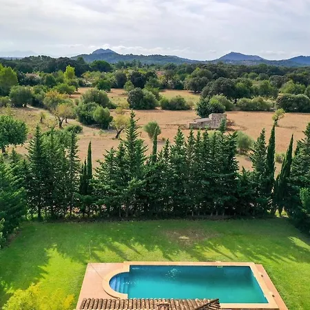 Beautiful For 8 People Close To Pollensa By Renthousing