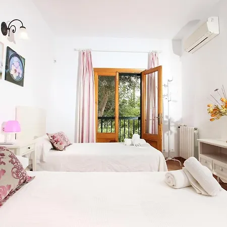 Villa Beautiful For 8 People Close To Pollensa By Renthousing
