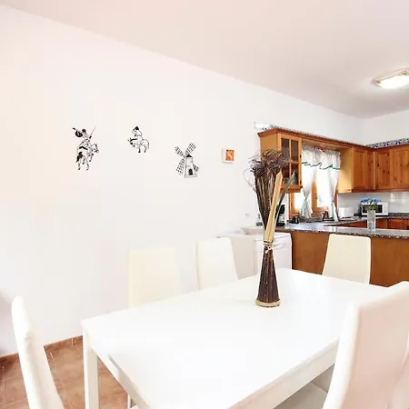 Villa Beautiful For 8 People Close To Pollensa By Renthousing Port de Pollenca