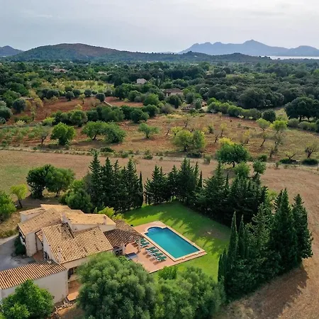 Beautiful For 8 People Close To Pollensa By Renthousing