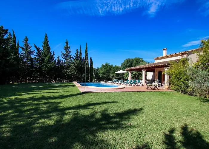 Willa Beautiful For 8 People Close To Pollensa By Renthousing *