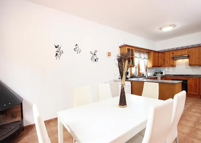 Willa Beautiful For 8 People Close To Pollensa By Renthousing Port de Pollença